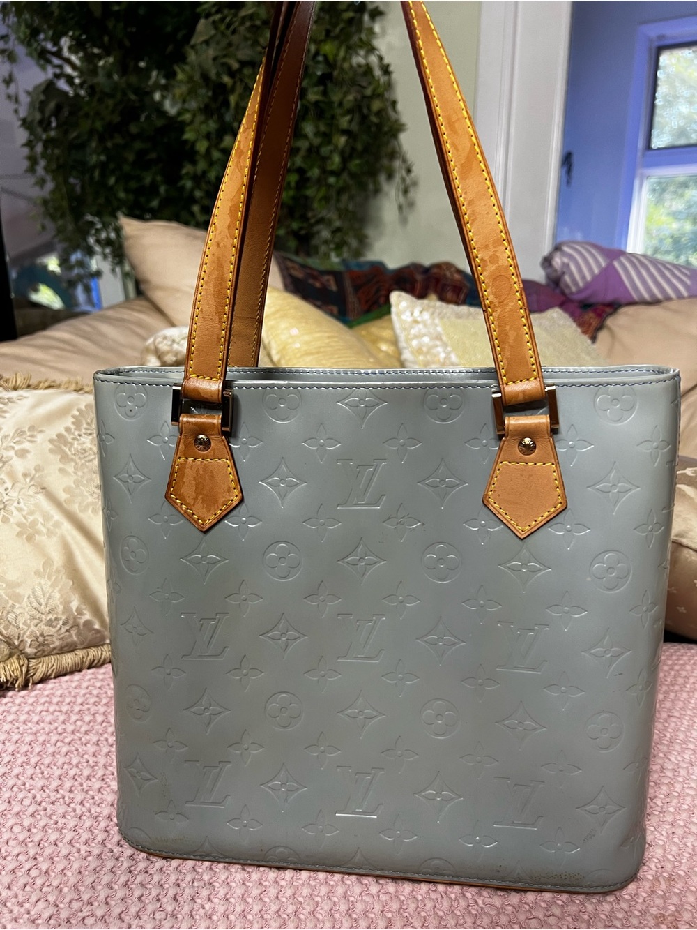 Louis Vuitton Vernis Houston Baby Blue Green / Periwinkle Tote